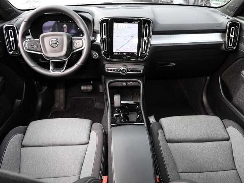 Volvo XC40 Plus Dark 2WD B3 EU6d digitales Cockpit Memory Sitze Soundsystem HarmanKardon LE