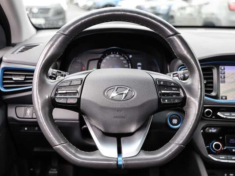 Hyundai IONIQ Style Plug-In Hybrid 1.6 GDI Navi ACC Kamera Soundsystem Bi-Xenon Mehrzonenklima