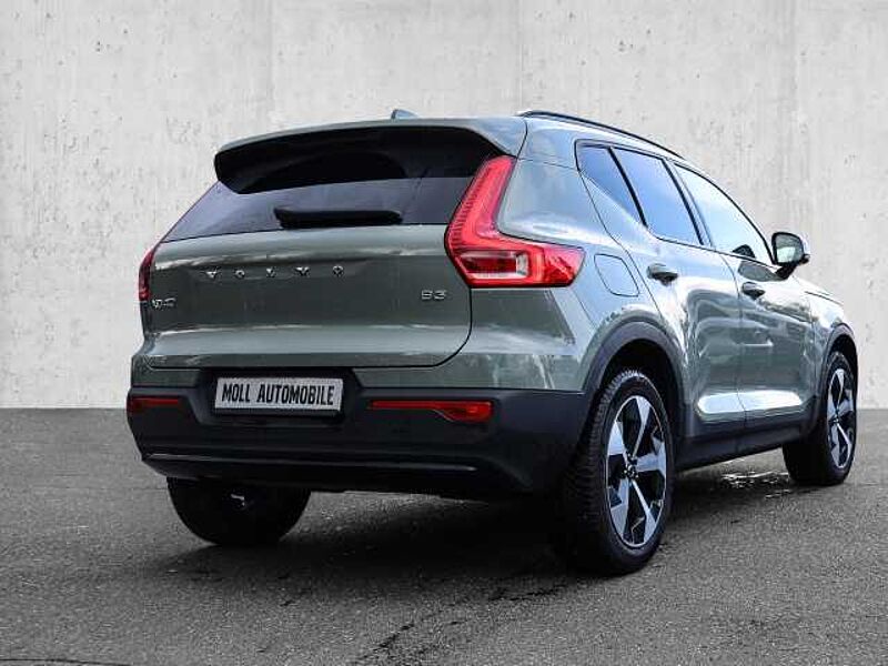 Volvo XC40 Plus Dark 2WD B3 EU6d digitales Cockpit Memory Sitze Soundsystem HarmanKardon LE