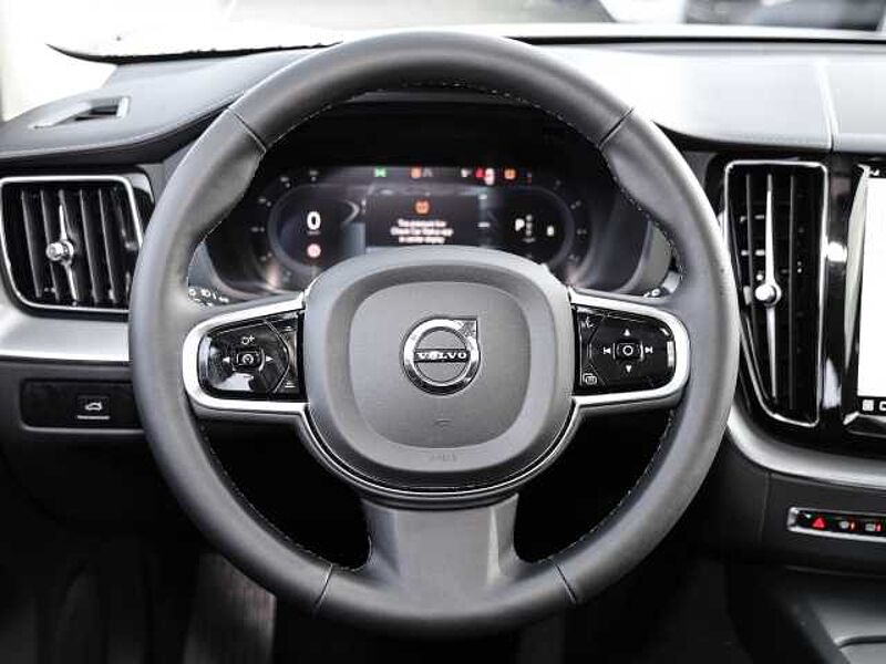 Volvo XC60 Ultimate Dark AWD B4 Diesel EU6d Allrad HUD AD StandHZG digitales Cockpit Memory