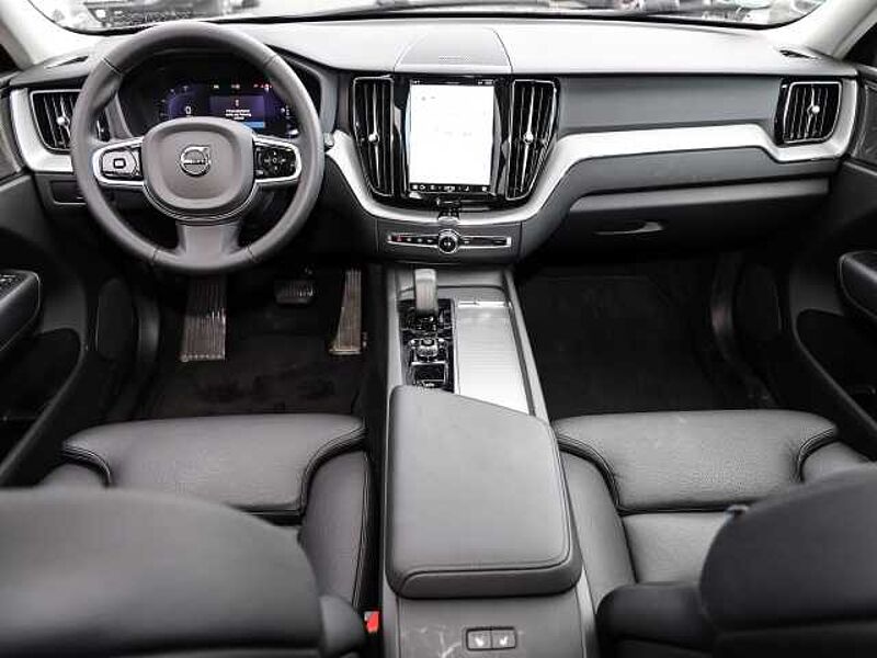 Volvo XC60 Plus Dark 2WD B4 Diesel EU6d digitales Cockpit Memory Sitze Soundsystem HarmanKa