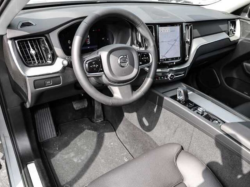 Volvo XC60 Plus Dark AWD B4 Diesel EU6d Allrad digitales Cockpit Memory Sitze Soundsystem