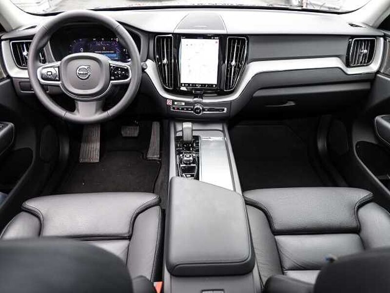 Volvo XC60 Plus Dark 2WD B4 Diesel EU6d digitales Cockpit Memory Sitze Soundsystem HarmanKa