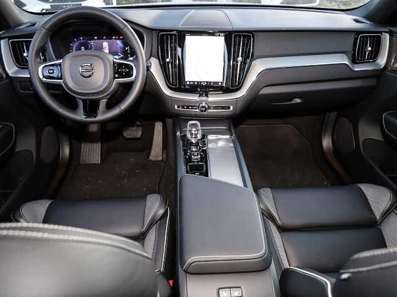 Volvo XC60 Plus Dark AWD B5 Benzin EU6d Allrad Leder digitales Cockpit Memory Sitze Soundsy