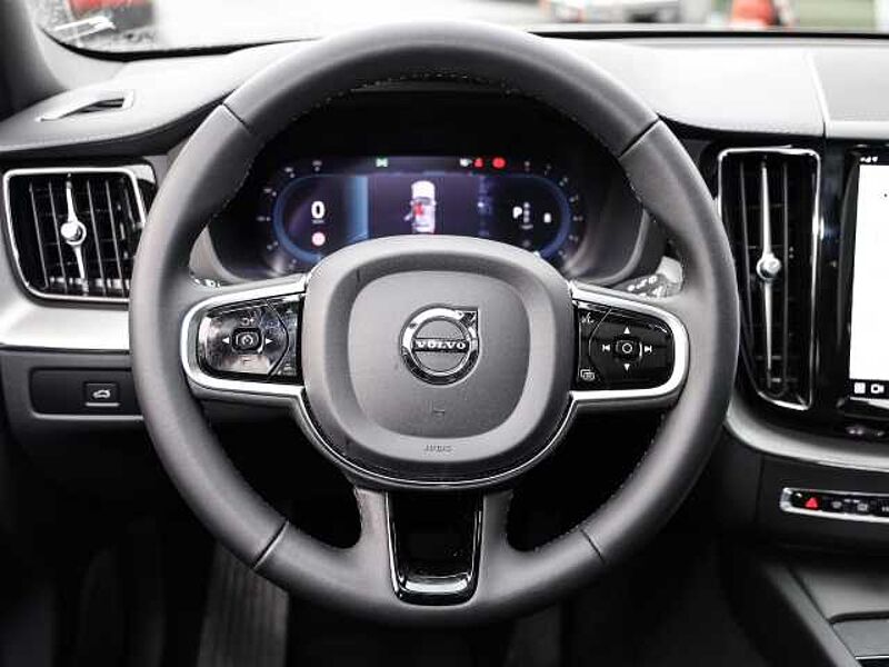 Volvo XC60 Ultimate Dark AWD B5 Benzin EU6d Allrad HUD StandHZG Leder digitales Cockpit Mem