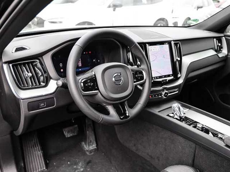 Volvo XC60 Plus Dark AWD B5 Benzin EU6d Allrad Leder digitales Cockpit Memory Sitze Soundsy