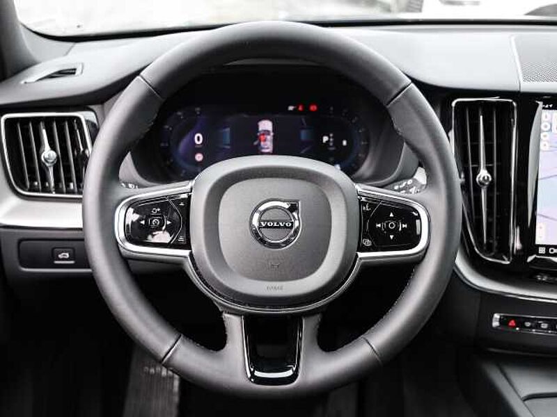 Volvo XC60 Plus Dark AWD B5 Benzin EU6d Allrad Leder digitales Cockpit Memory Sitze Soundsy