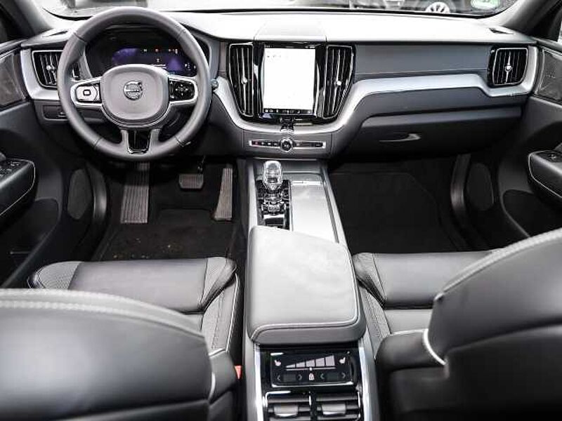 Volvo XC60 Ultimate Dark AWD B5 Benzin EU6d Allrad HUD StandHZG Leder digitales Cockpit Mem