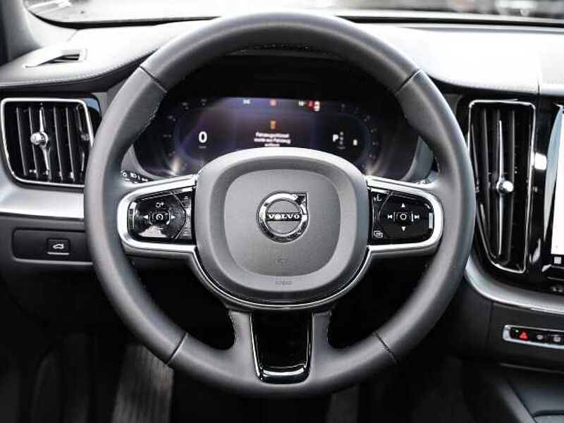 Volvo XC60 Ultimate Dark AWD B5 Benzin EU6d Allrad HUD StandHZG Leder digitales Cockpit Mem