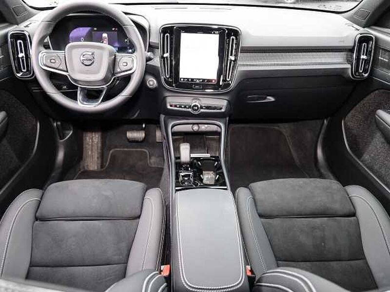 Volvo XC40 Plus Dark 2WD B4 EU6d digitales Cockpit Memory Sitze Soundsystem HarmanKardon 36