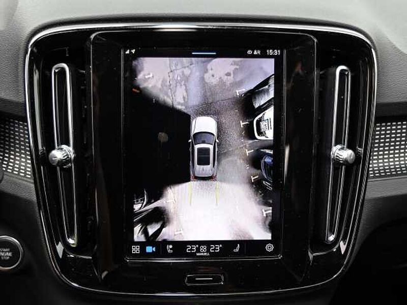 Volvo XC40 Plus Dark 2WD B4 EU6d digitales Cockpit Memory Sitze Soundsystem HarmanKardon 36