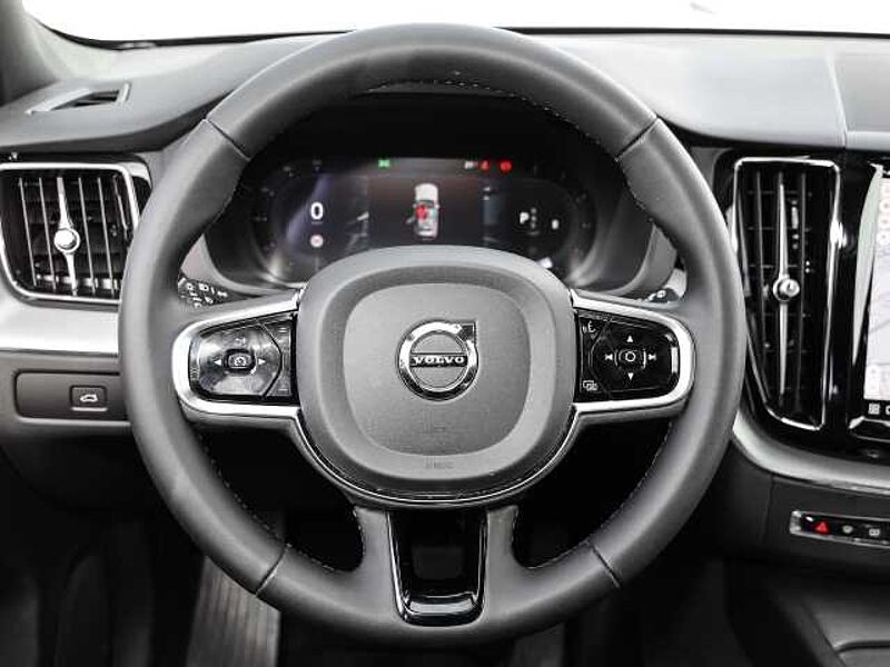 Volvo XC60 Plus Dark AWD B4 Diesel EU6d Allrad Leder digitales Cockpit Memory Sitze Soundsy