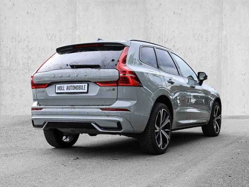 Volvo XC60 Ultimate Dark AWD B5 Benzin EU6d Allrad HUD StandHZG Leder digitales Cockpit Mem