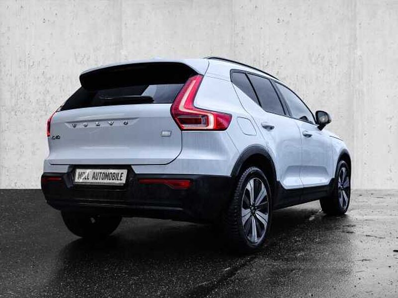 Volvo XC40 Plus Dark Recharge Plug-In Hybrid 2WD T5 Twin Engine EU6d StandHZG Navi digitale