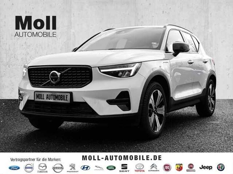 Volvo XC40 Plus Dark Recharge Plug-In Hybrid 2WD T5 Twin Engine EU6d StandHZG Navi digitale