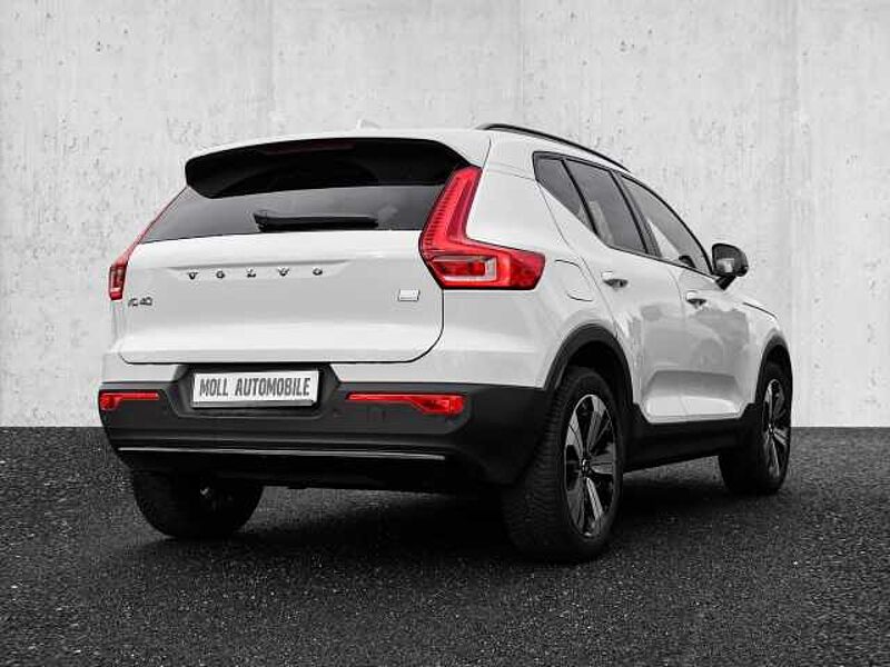 Volvo XC40 Plus Dark Recharge Plug-In Hybrid 2WD T5 Twin Engine EU6d StandHZG Navi digitale