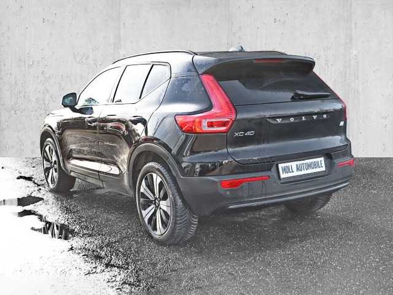 Volvo XC40 Plus Dark Recharge Plug-In Hybrid 2WD T5 Twin Engine EU6d StandHZG Navi digitale