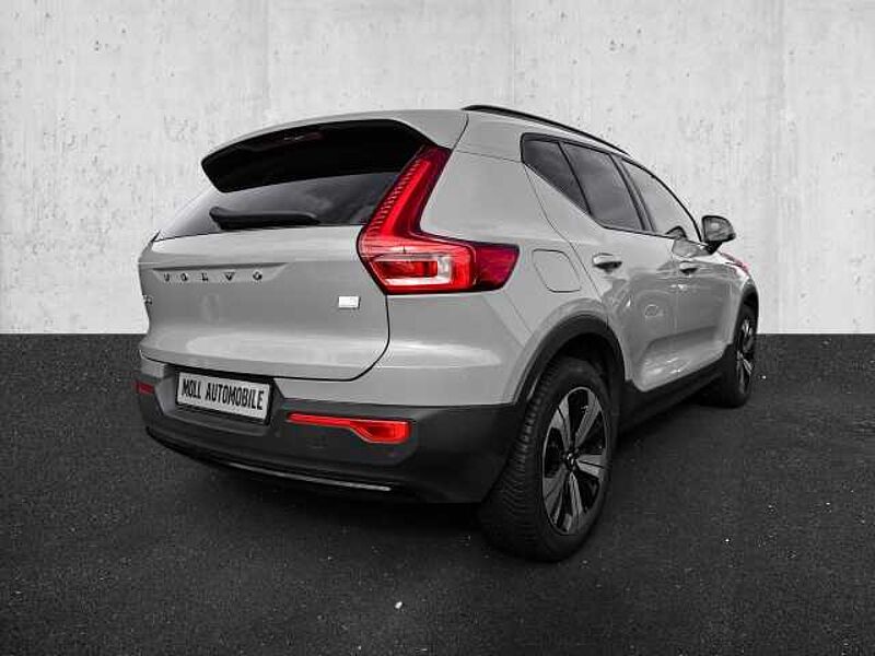 Volvo XC40 Ultimate Dark Recharge Plug-In Hybrid 2WD T5 Twin Engine EU6d StandHZG Navi