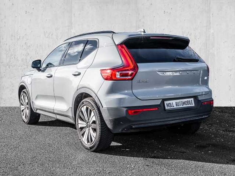 Volvo XC40 Plus Dark Recharge Plug-In Hybrid 2WD T5 Twin Engine EU6d StandHZG Navi digitale