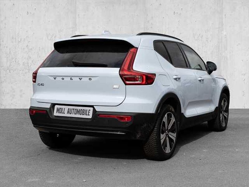 Volvo XC40 Ultimate Dark Recharge Plug-In Hybrid 2WD T5 Twin Engine EU6d StandHZG Navi digi