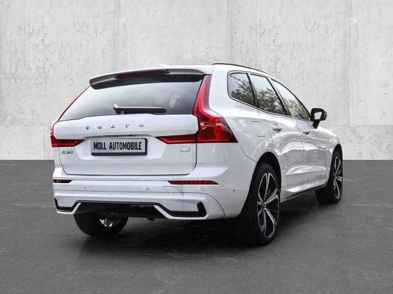 Volvo XC60 Ultimate Dark Recharge Plug-In Hybrid AWD T8 Twin Engine EU6d Allrad HUD StandHZ