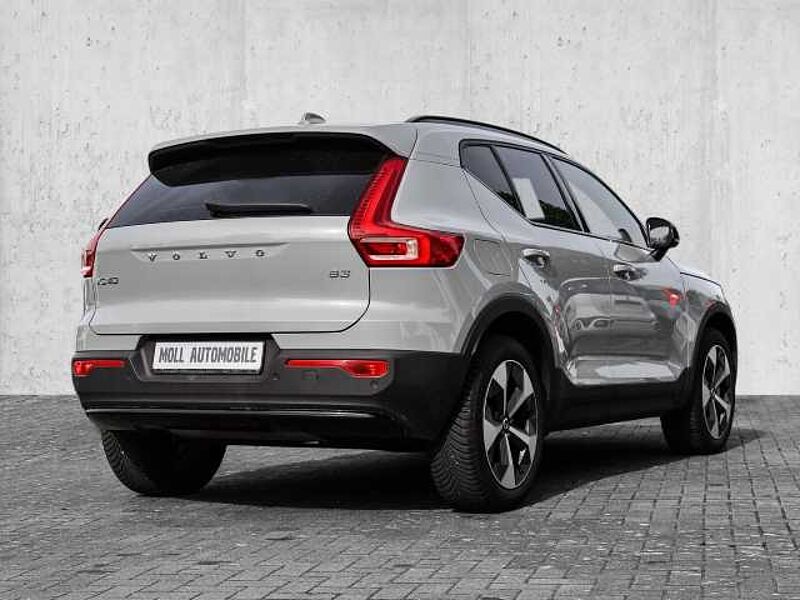 Volvo XC40 Plus Dark 2WD B3 EU6d digitales Cockpit Memory Sitze Soundsystem HarmanKardon LE