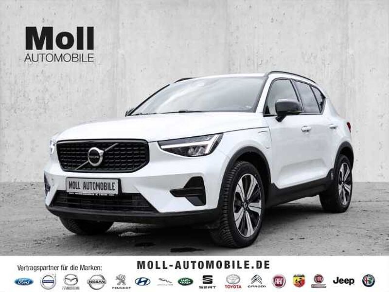 Volvo XC40 Plus Dark Recharge Plug-In Hybrid 2WD T4 Twin Engine EU6d StandHZG Navi digitale