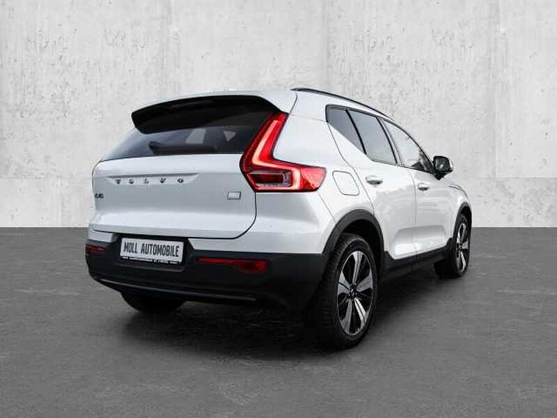 Volvo XC40 Ultimate Dark Recharge Plug-In Hybrid 2WD T4 Twin Engine EU6d StandHZG Navi digi