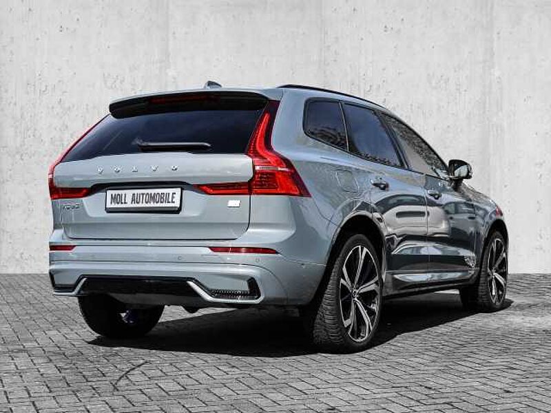 Volvo XC60 Ultimate Dark Recharge Plug-In Hybrid AWD T8 Twin Engine EU6d Allrad HUD StandHZ