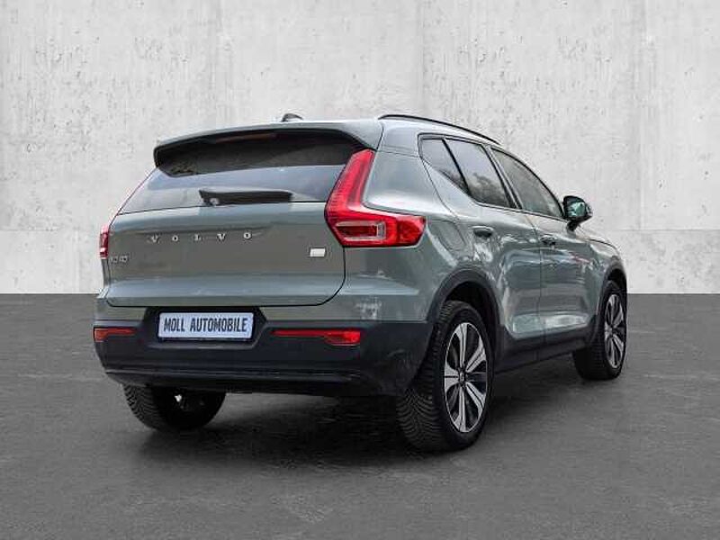 Volvo XC40 Plus Dark Recharge Plug-In Hybrid 2WD T5 Twin Engine EU6d StandHZG Navi digitale