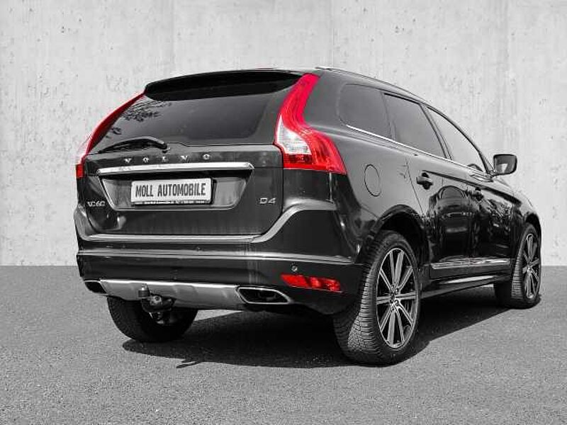 Volvo XC60 D4 FWD Aut. Summum Xenon Navi PGD Alarm Key Dyn. Kurvenlicht e-Sitze ACC Panoram