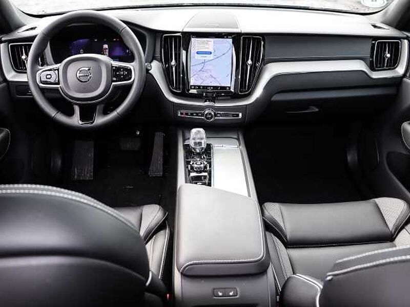 Volvo XC60 Ultimate Dark Recharge Plug-In Hybrid AWD T8 Twin Engine EU6d Allrad HUD StandHZ