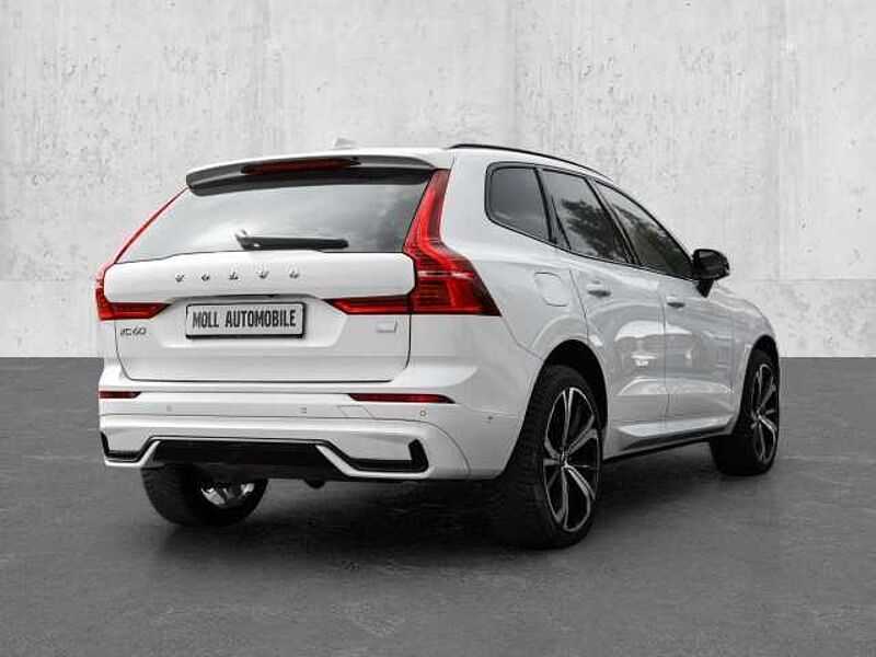 Volvo XC60 Ultimate Dark Recharge Plug-In Hybrid AWD T8 Twin Engine EU6d Allrad HUD StandHZ