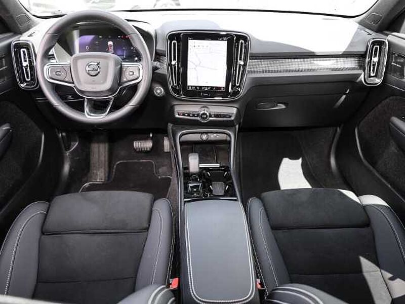 Volvo XC40 Plus Dark 2WD B4 EU6d digitales Cockpit Memory Sitze Soundsystem HarmanKardon 36