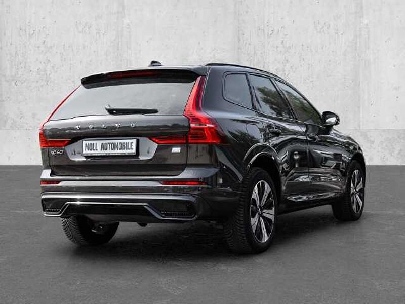 Volvo XC60 Plus Dark Recharge Plug-In Hybrid AWD T8 Twin Engine EU6e Allrad StandHZG digita