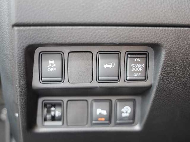 Nissan X-Trail N-Connecta 1.6 DIG-T NAVI AHK El. Heckklappe Mehrzonenklima DAB SHZ Keyless Entr