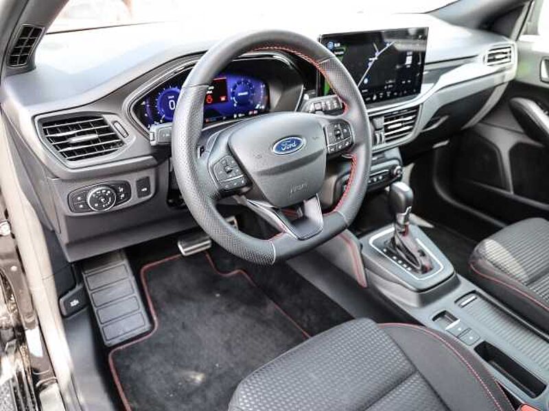 Ford Focus Turnier ST-Line X 155PS Auto. Styling Winter 18 Zoll AHK-klappbar Navi digitales