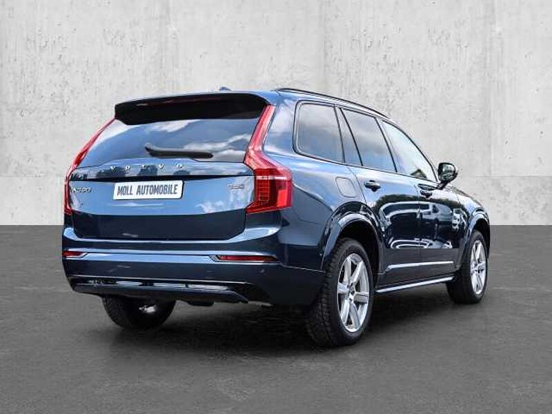 Volvo XC90 Ultimate Dark AWD B5 Diesel EU6d 7-Sitzer Allrad HUD StandHZG AHK digitales Cock