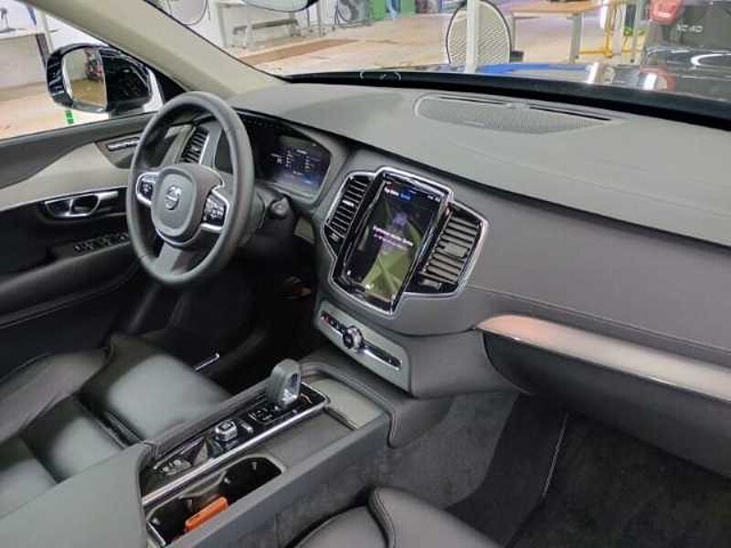 Volvo XC90 Plus Bright AWD B5 Diesel EU6d 7-Sitzer Allrad StandHZG AHK digitales Cockpit Me