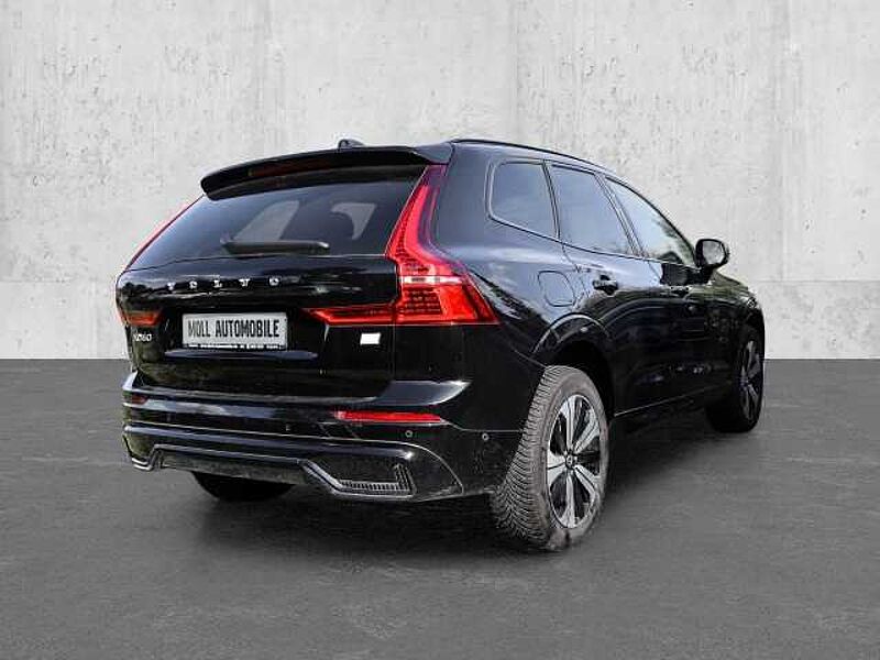 Volvo XC60 Plus Dark Recharge Plug-In Hybrid AWD T8 Twin Engine EU6d Allrad StandHZG digita