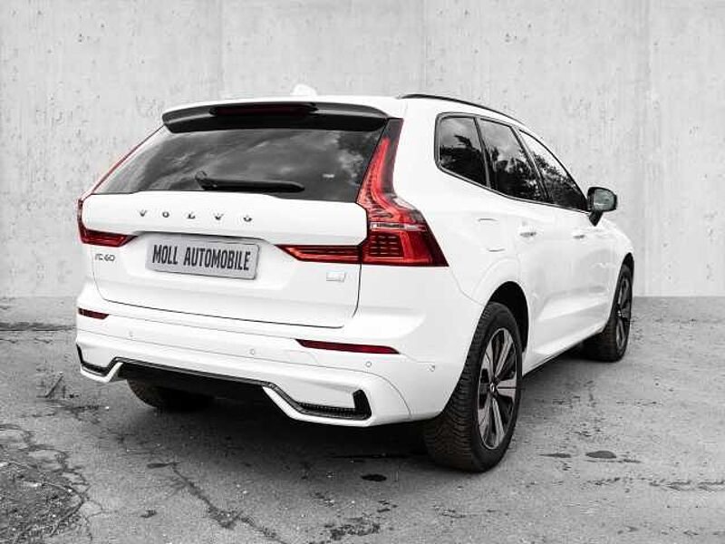 Volvo XC60 Plus Dark Recharge Plug-In Hybrid AWD T6 Twin Engine EU6d Allrad StandHZG digita