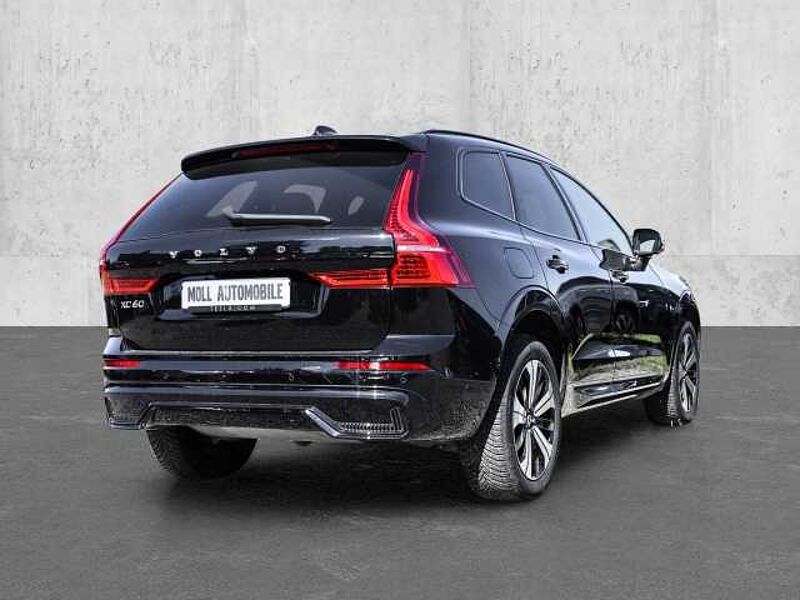 Volvo XC60 Plus Dark Recharge Plug-In Hybrid AWD T8 Twin Engine EU6d Allrad StandHZG digita