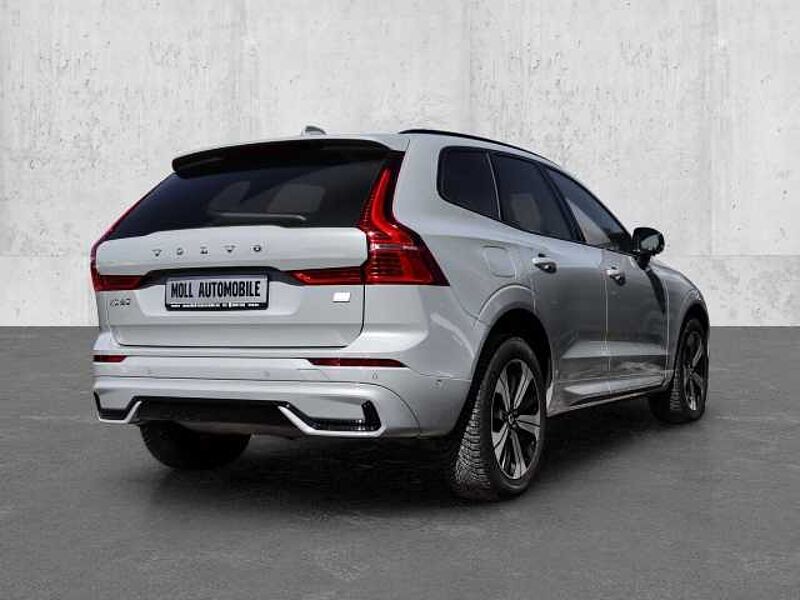 Volvo XC60 Plus Dark Recharge Plug-In Hybrid AWD T6 Twin Engine EU6d Allrad StandHZG digita