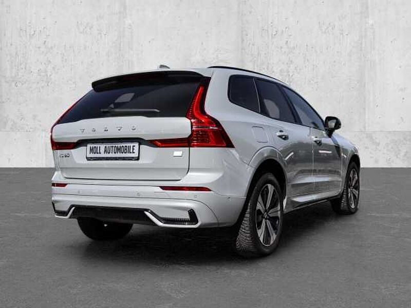 Volvo XC60 Plus Dark Recharge Plug-In Hybrid AWD T8 Twin Engine EU6d Allrad StandHZG digita