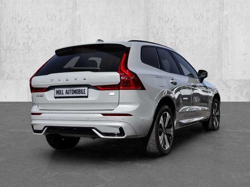 Volvo XC60 Plus Dark Recharge Plug-In Hybrid AWD T8 Twin Engine EU6d Allrad StandHZG digita