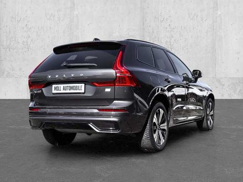 Volvo XC60 Plus Dark Recharge Plug-In Hybrid AWD T8 Twin Engine EU6d Allrad StandHZG digita