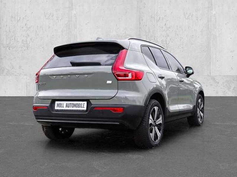 Volvo XC40 Plus Dark Recharge Plug-In Hybrid 2WD T4 Twin Engine EU6d StandHZG Navi digitale