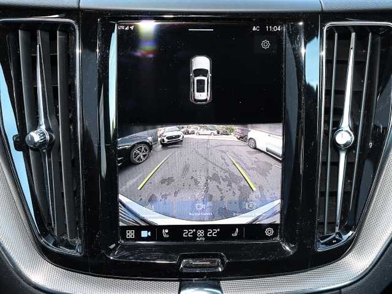 Volvo XC60 R Design AWD B4 Diesel EU6d Navi digitales Cockpit Memory Sitze Soundsystem Harm