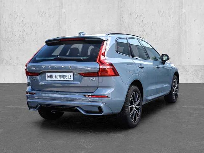 Volvo XC60 Plus Dark 2WD B4 Benzin EU6d StandHZG Leder digitales Cockpit Memory Sitze Sound