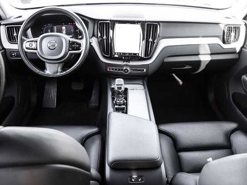 Volvo XC60 Inscription AWD B5 Diesel EU6d StandHZG AHK digitales Cockpit Memory Sitze Sound